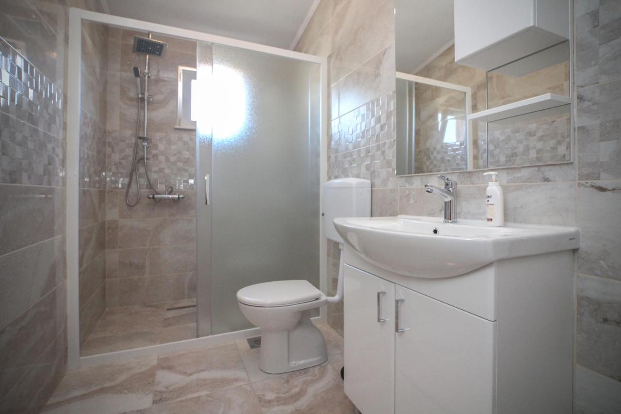 Conte Čikara Apartment Saricevi Buitenkant foto