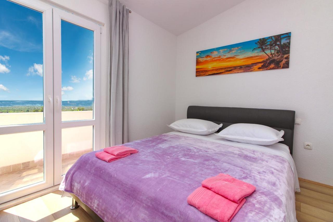 Conte Čikara Apartment Saricevi Buitenkant foto