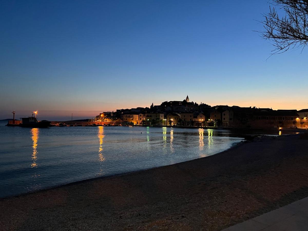 Conte Čikara Apartment Saricevi Buitenkant foto