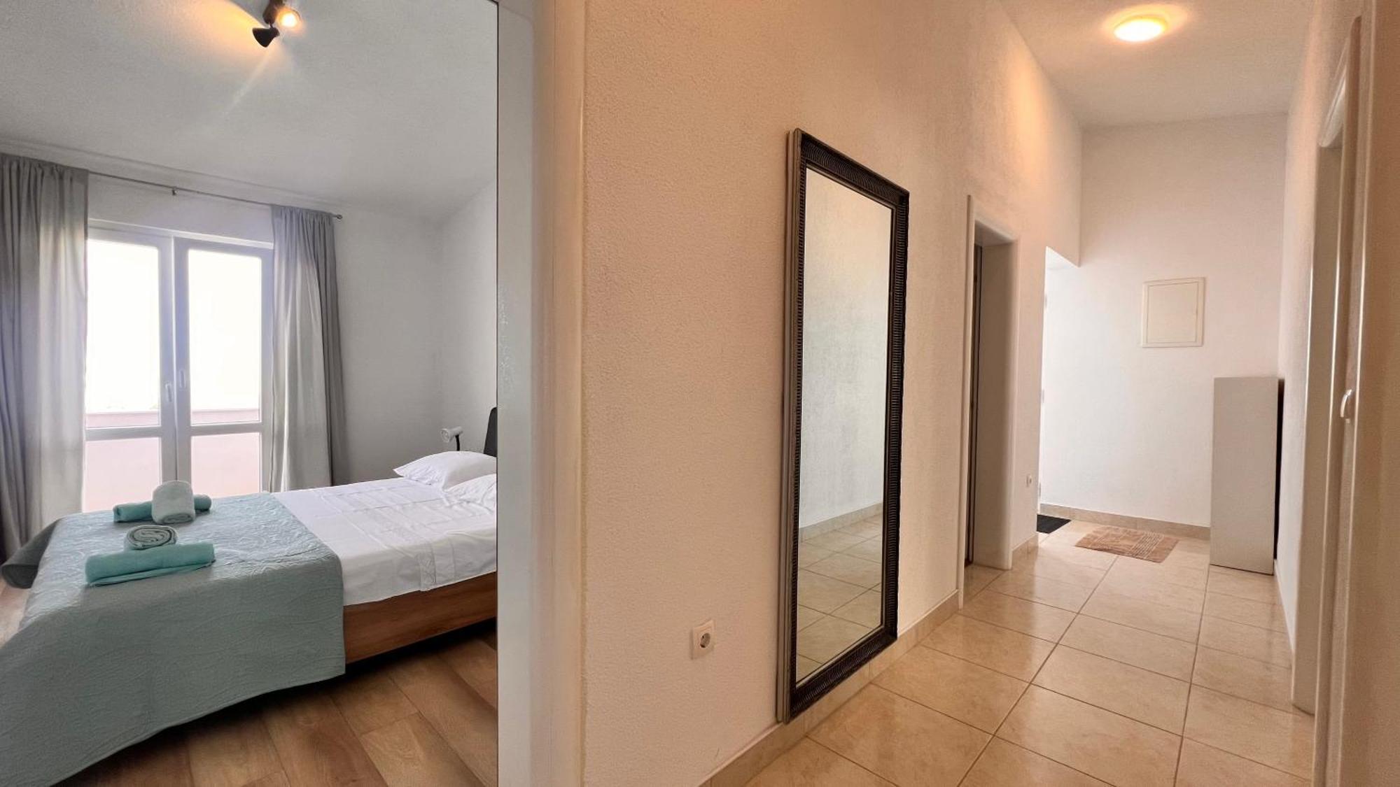 Conte Čikara Apartment Saricevi Buitenkant foto